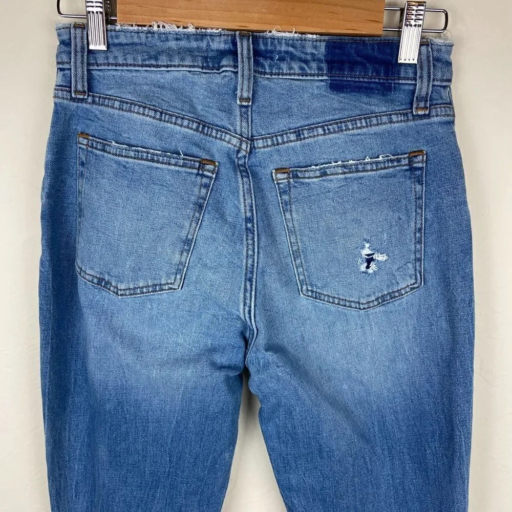 Abercrombie & Fitch Skinny High-Rise Curve Love Distressed Jeans